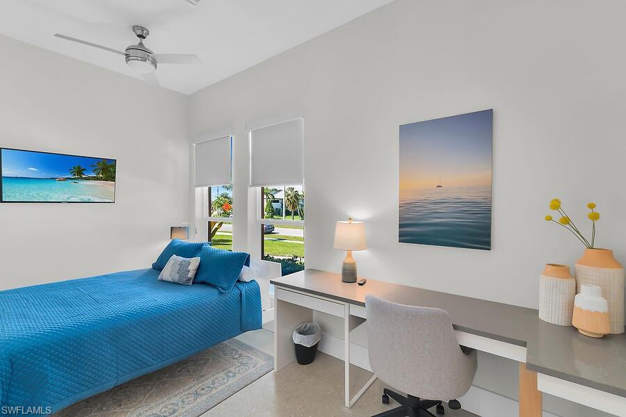 MARCO BEACH - Residential