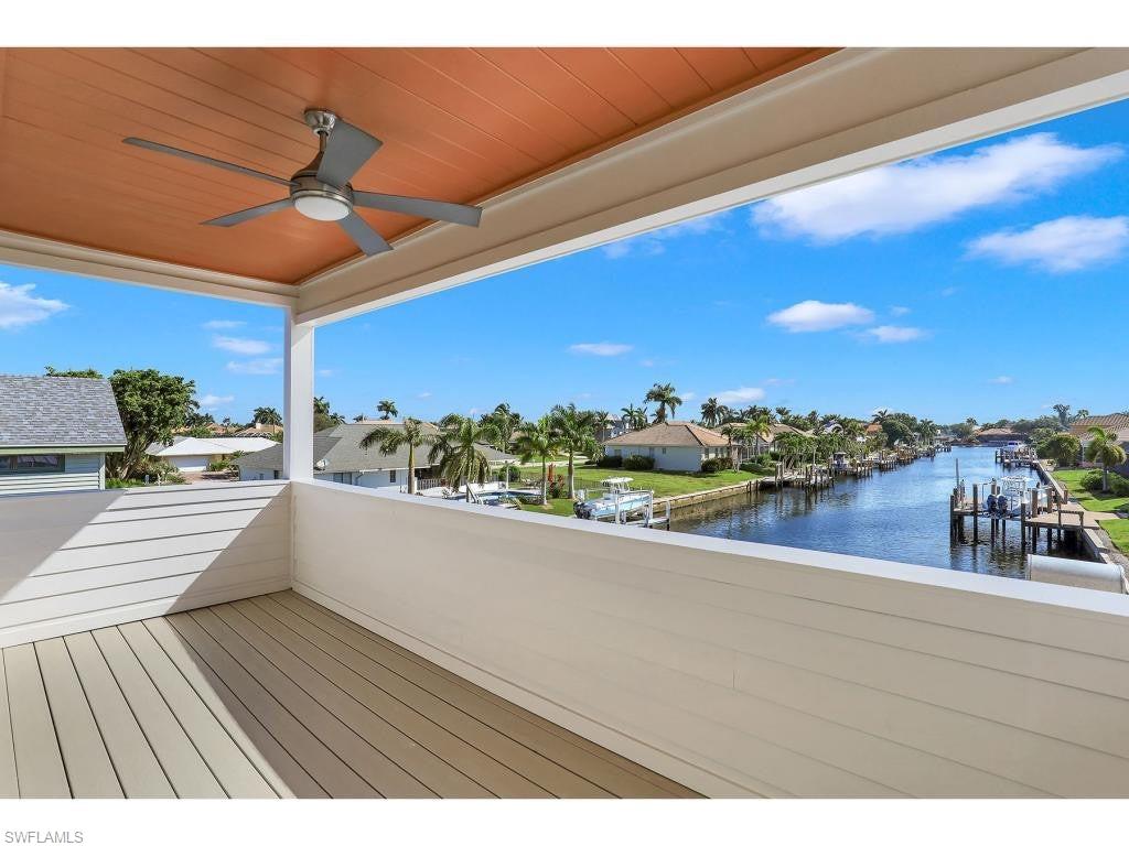 MARCO BEACH - Residential