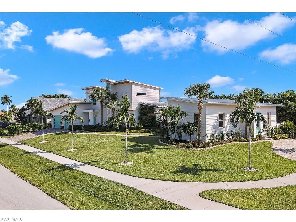 MARCO BEACH - Residential