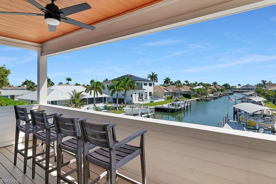 MARCO BEACH - Residential