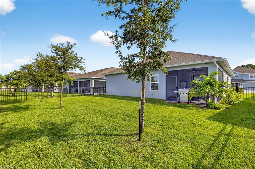 BRIGHTWATER LAGOON - Residential