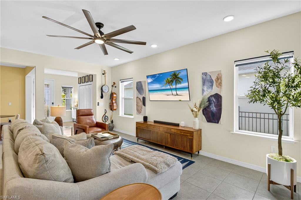 BRIGHTWATER LAGOON - Residential