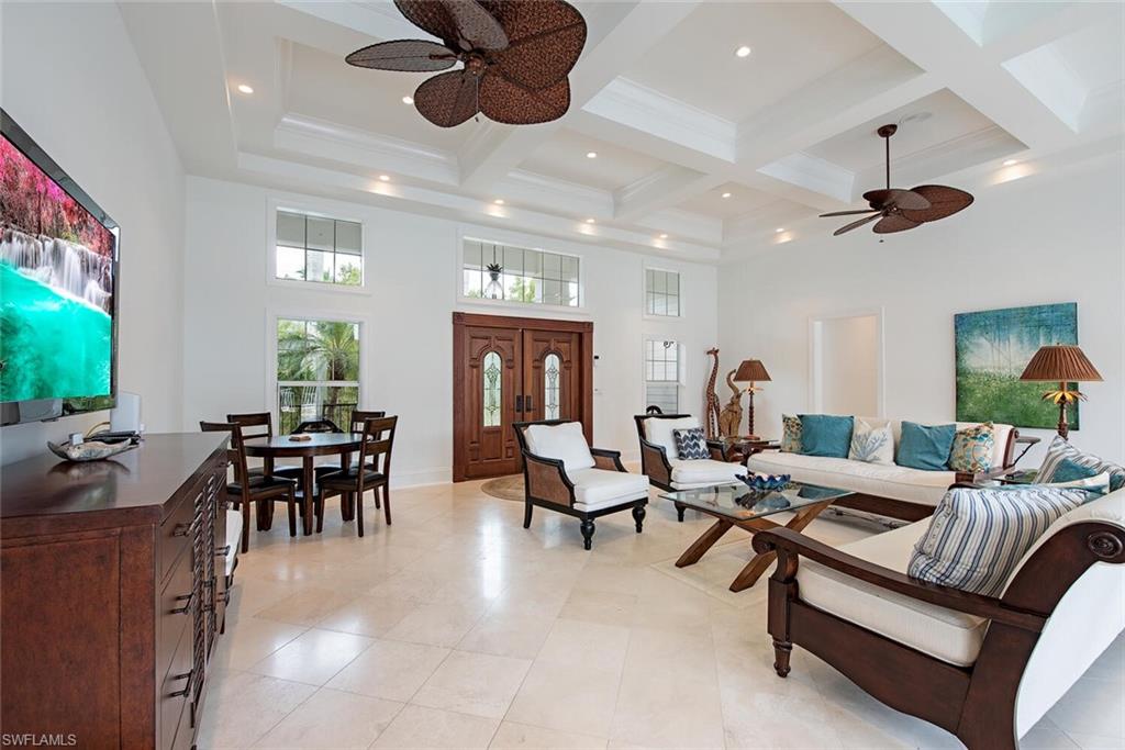 AQUALANE SHORES - Residential