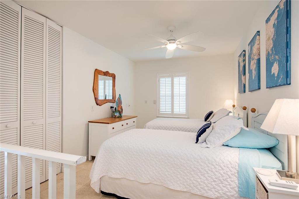 AQUALANE SHORES - Residential