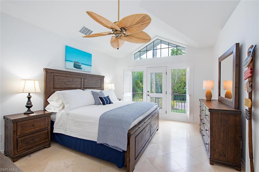 AQUALANE SHORES - Residential