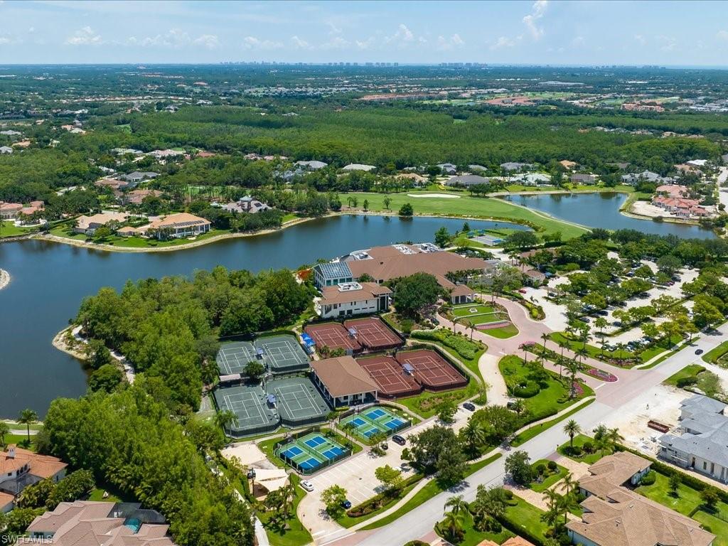 QUAIL WEST - Residential