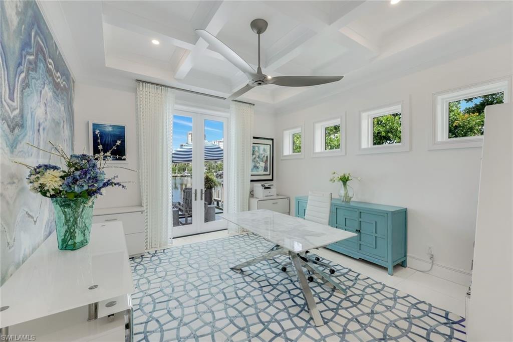 PARK SHORE - Residential