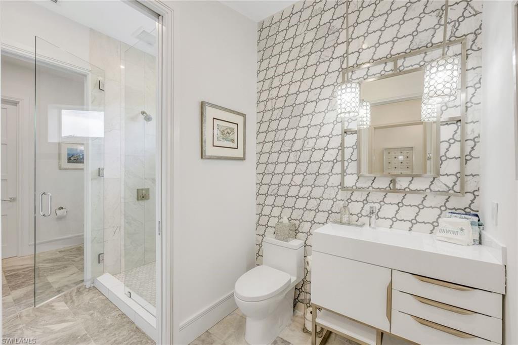 PARK SHORE - Residential