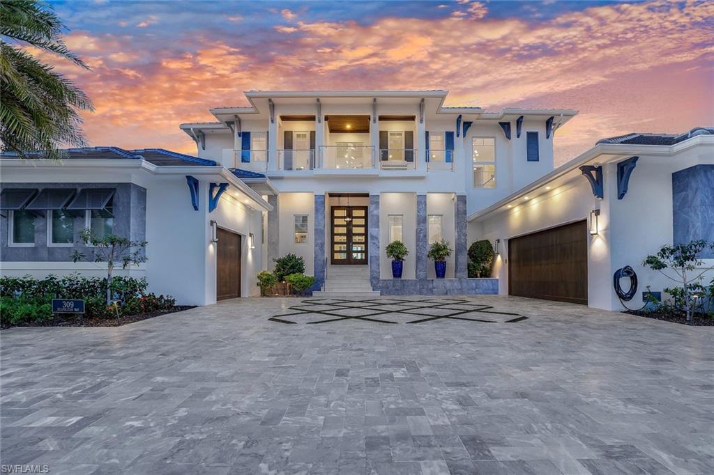 309 Neapolitan WAY