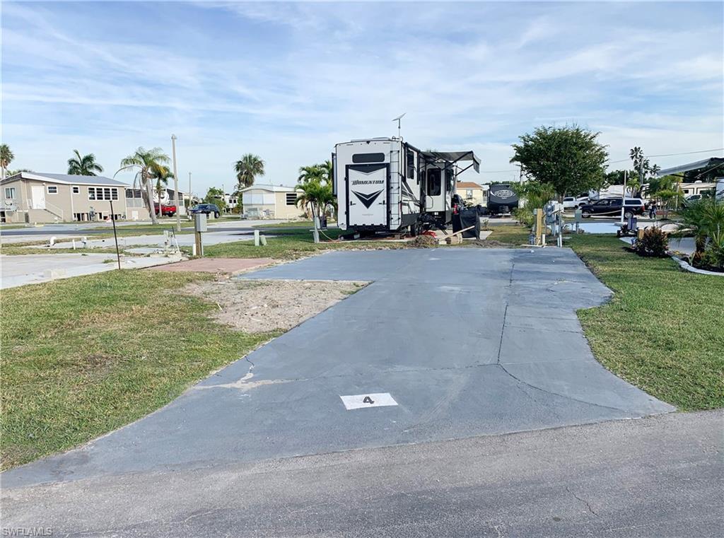 PALMETTO PALMS R V - Land