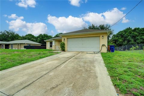 2808 51st ST W LEHIGH ACRES FL 33971