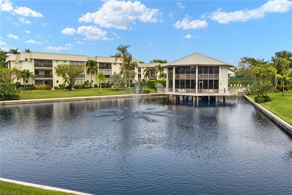Photo of 788 Park Shore DR #H31, NAPLES, FL 34103 (MLS # 225080189)