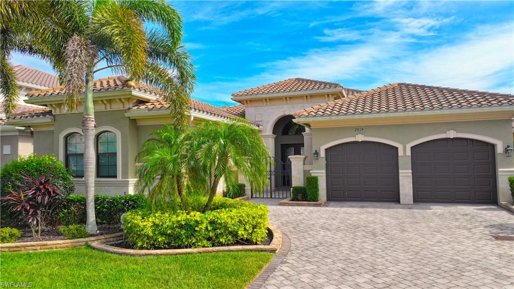 RIVERSTONE - Residential