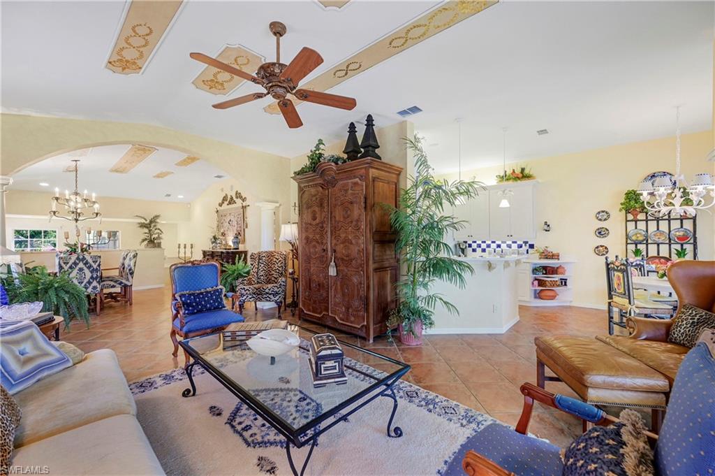 10801 Crooked River RD 203