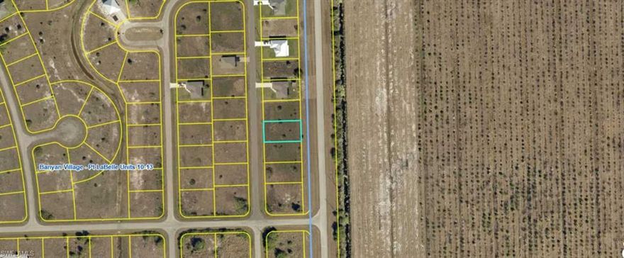 Fast growing area in Hendry County.  Located a couple minutes east of Labelle.  This area is away from all the hustle and bustle of the city and easy access to SR 80 to head to the west or east coast.  A big plus is that there is no HOA to deal with.   Build your dream home and start enjoying the serenity and tranquility that this area has to offer.