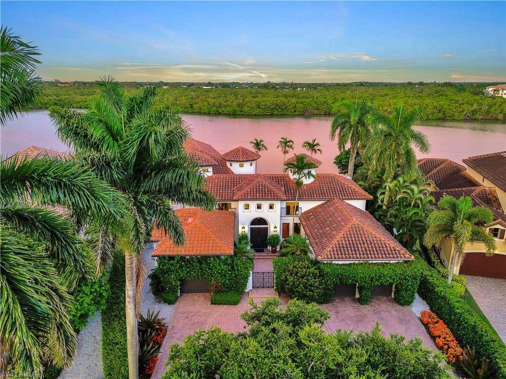 Photo of 2535 Tarpon RD, NAPLES, FL 34102 (MLS # 226022269)