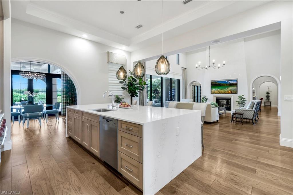 PRATO GRAND ESTATES - Residential