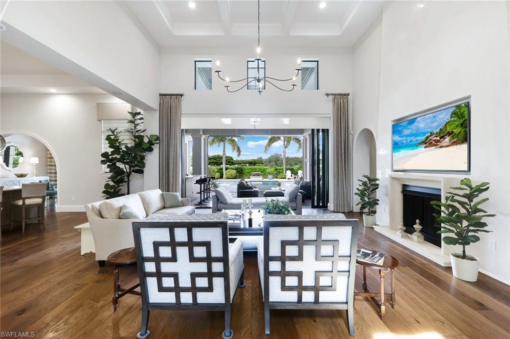 PRATO GRAND ESTATES - Residential