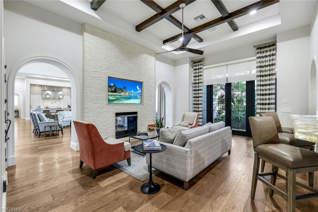 PRATO GRAND ESTATES - Residential