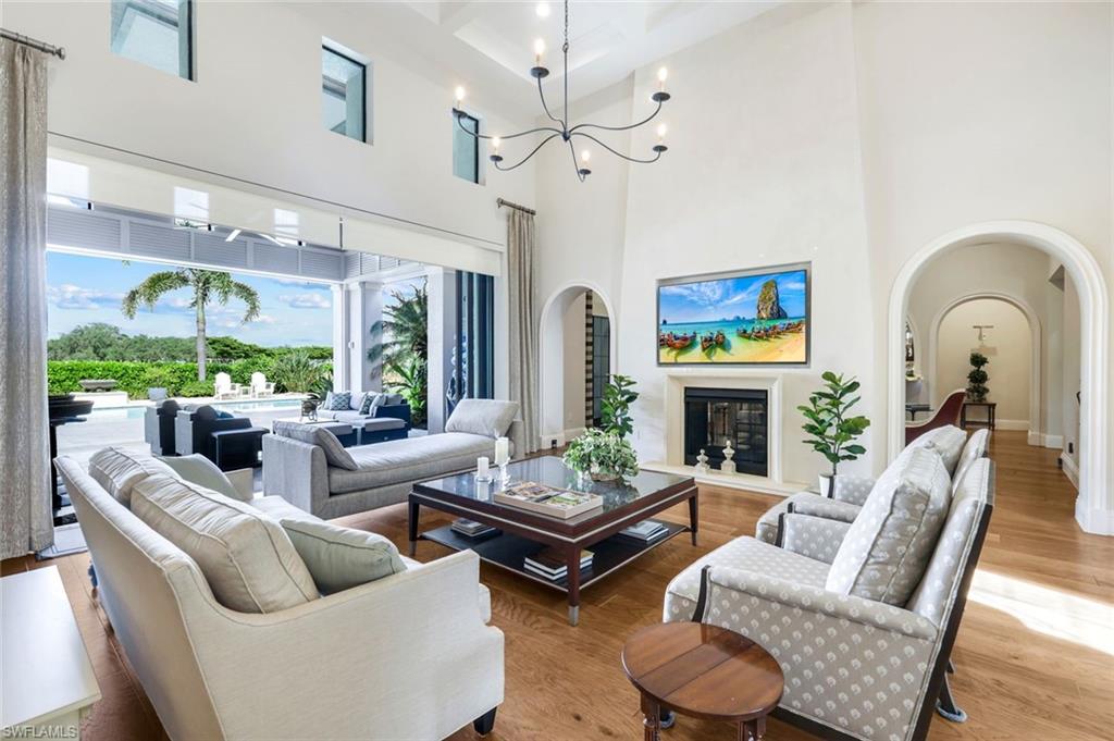 PRATO GRAND ESTATES - Residential