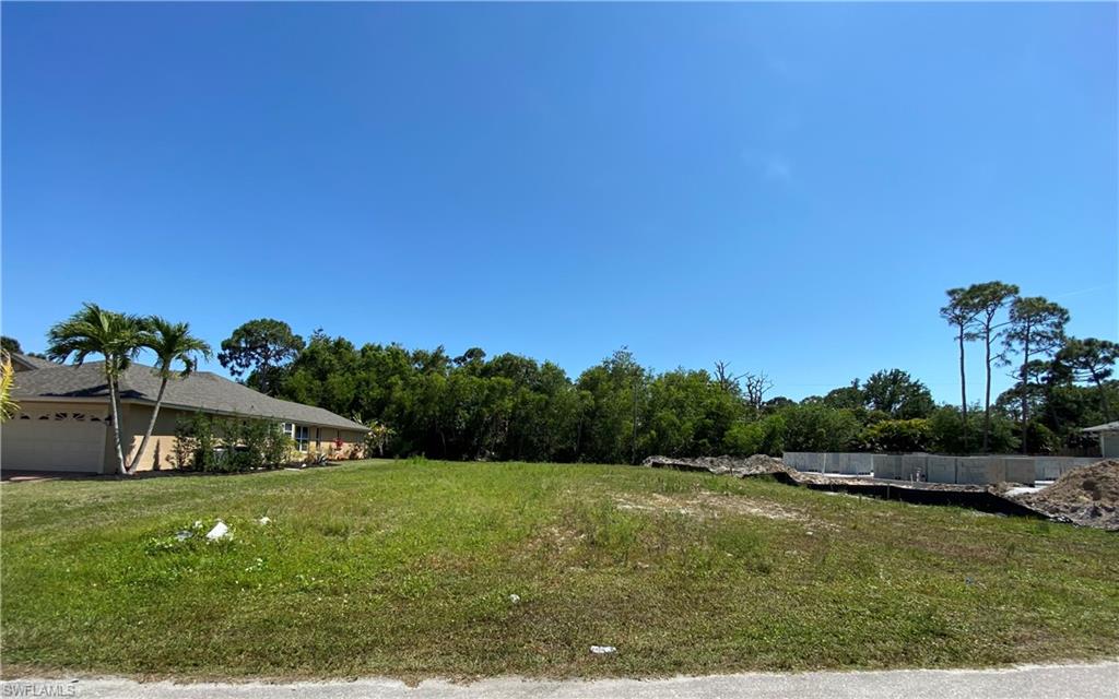 EL DORADO ACRES - Land