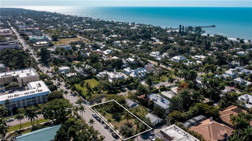 Phenomenal building opportunity in the ideal Old Naples location. R3-12 zoning district provides option to build either multi-family or a single family home just steps from 3rd Street South shopping and dining, the beach, and world renowned 5th Avenue South.