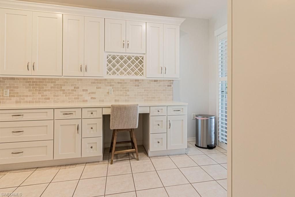 Photo of 1728 Morning Sun LN, NAPLES, FL 34119 (MLS # 226009310)