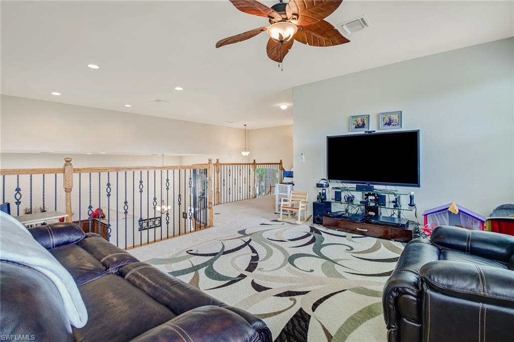 BOTANICA LAKES - Residential