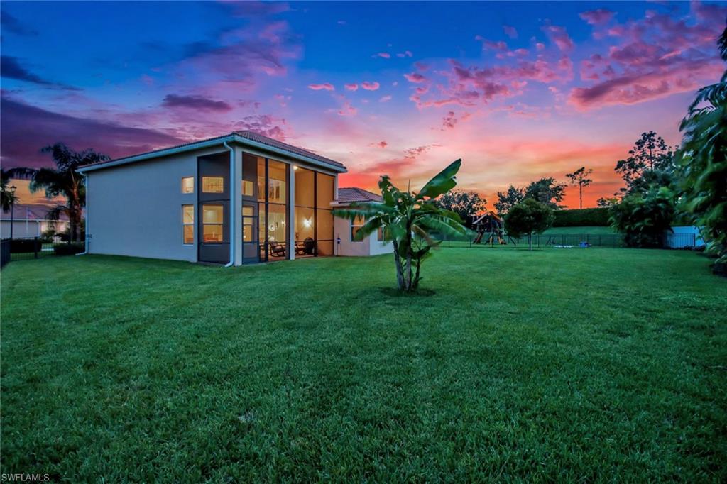 BOTANICA LAKES - Residential