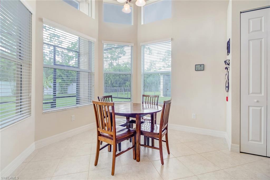 BOTANICA LAKES - Residential