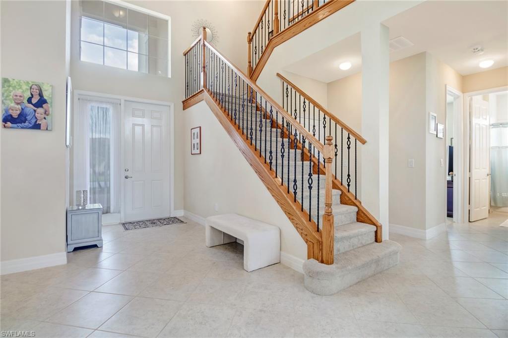 BOTANICA LAKES - Residential