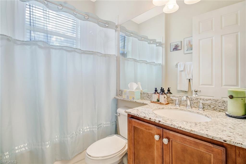 BOTANICA LAKES - Residential