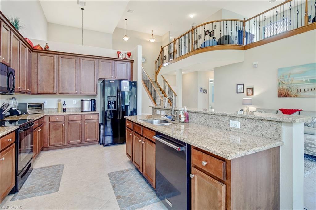 BOTANICA LAKES - Residential