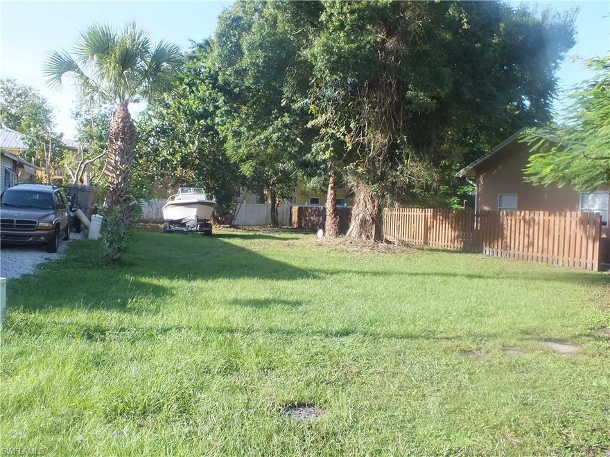 Great opportunity to build your dream home or a great investment opportunity.  One of the last areas near downtown to build without the cost of tearing down a existing home.  This area is growing and teaming with new builds.