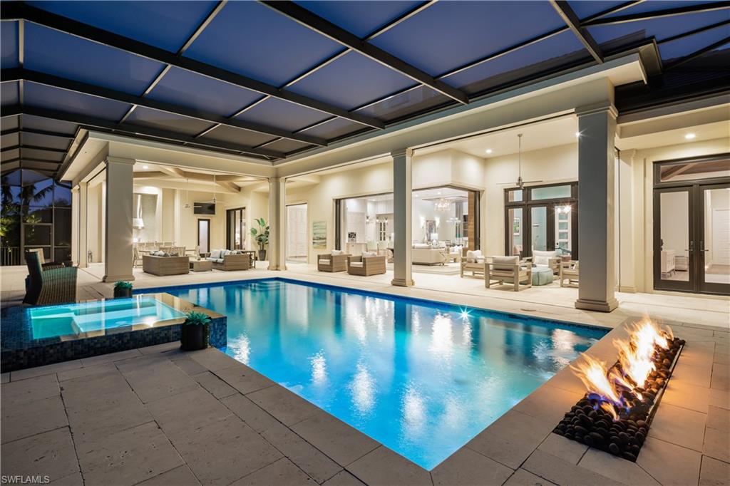 BAY WOODS - Residential