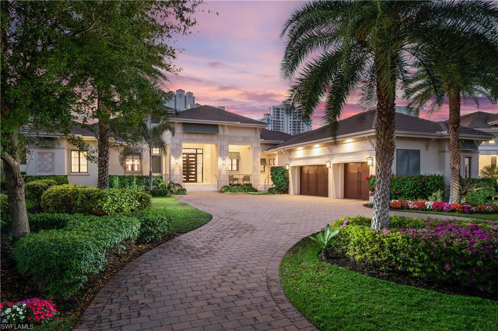 BAY WOODS - Residential