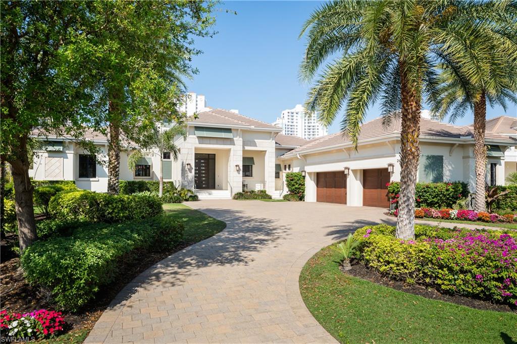 BAY WOODS - Residential