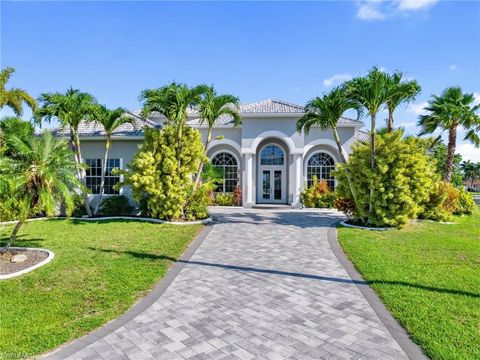 2705 SW 30th TER CAPE CORAL FL 33914