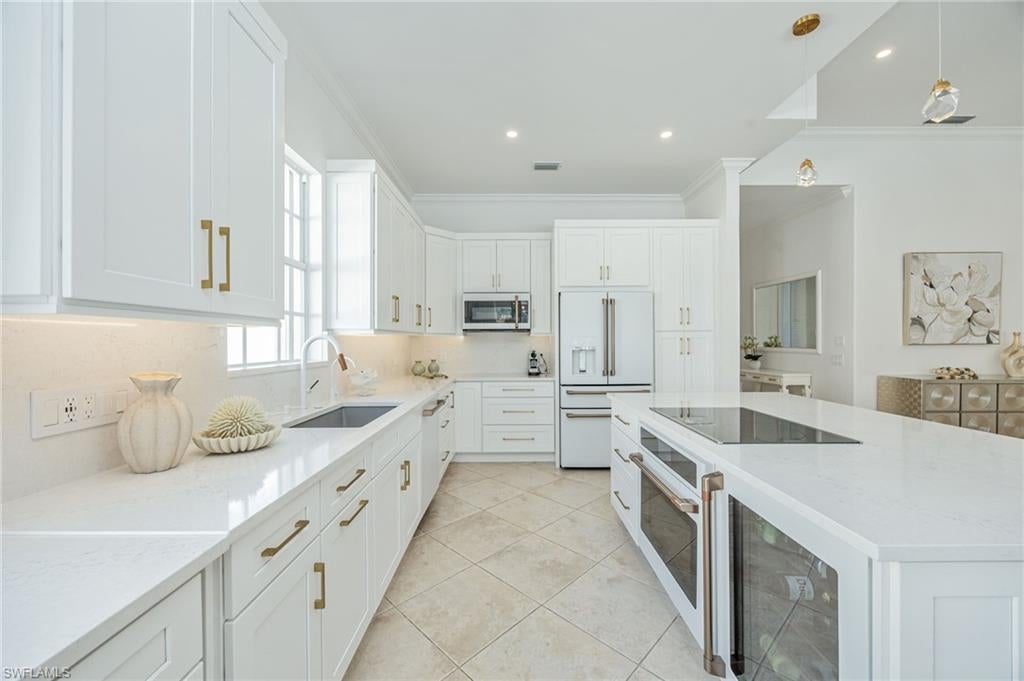 3833 Huelva CT