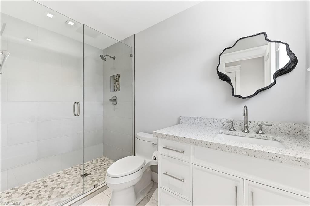 AQUALANE SHORES - Residential