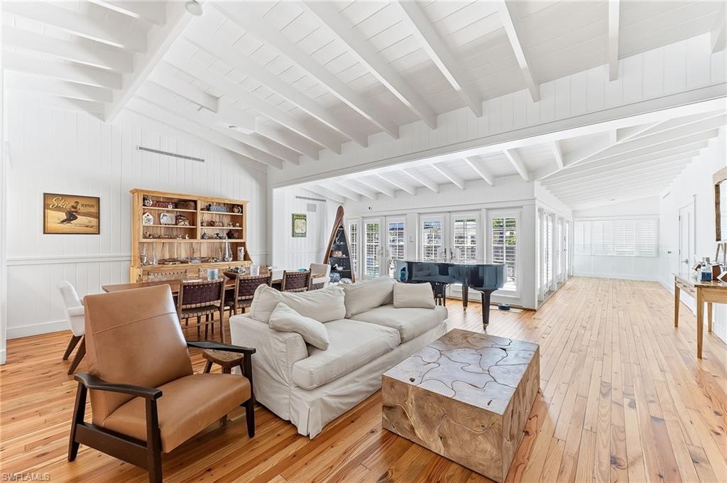 AQUALANE SHORES - Residential