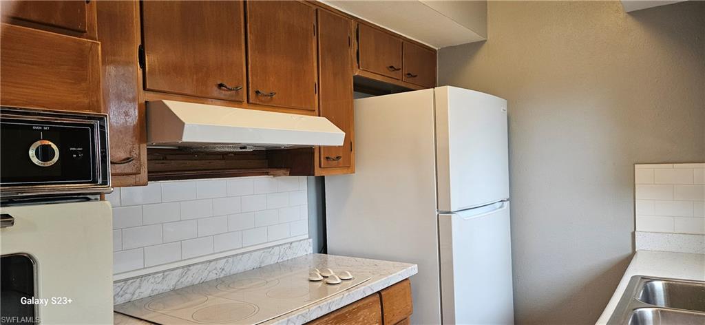 EDISON APARTMENTS CONDO - Residential Lease