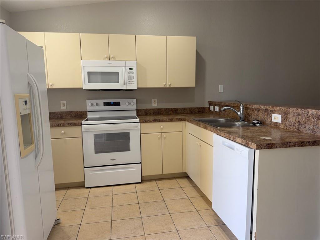 LEHIGH ESTATES - Residential Lease