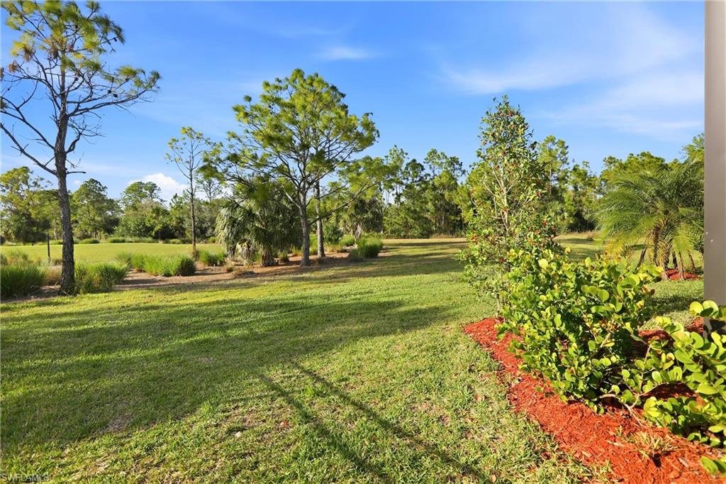 COUNTRY CLUB - Residential