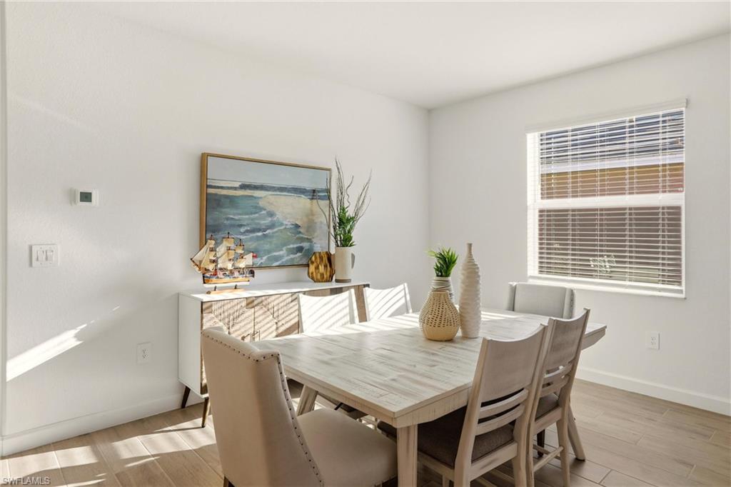 COUNTRY CLUB - Residential