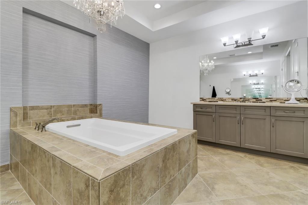 REGATTA LANDING - Residential