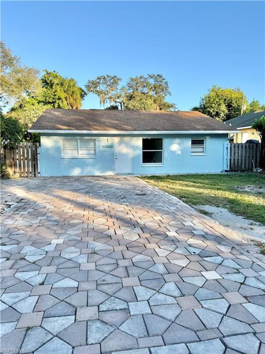 STUNNING 3BR/2BA HOME WITH PRIVATE MOTHER-IN-LAW SUITE – PRIME BONITA SPRINGS LOCATION!
Welcome to this charming, move-in-ready residence perfectly situated in the heart of Bonita Springs! Boasting nearly 1,300 sq. ft. of living space, this home is the ultimate find for first-time homebuyers or savvy investors looking to maximize their portfolio with built-in income potential.

THE MAIN RESIDENCE & UPGRADES:
This home shines with a fresh, modern aesthetic, featuring new interior and exterior paint that creates a bright and airy atmosphere. You'll love the convenience and durability of tile flooring throughout—no carpet here! The open and functional layout is designed for easy living and low maintenance.

UNIQUE INCOME OPPORTUNITY:
The standout feature of this property is the private Mother-in-Law (MIL) Suite. Complete with its own dedicated private entrance, this space is ideal for:

Generating rental income to offset your mortgage.

A private guest wing for out-of-town visitors.

A quiet, secluded home office or studio.

UNBEATABLE LOCATION:
Location is everything, and this property puts you in the center of it all!

??? Beaches: Minutes away from the pristine sands of Bonita Beach and Barefoot Beach.

??? Lifestyle: Quick access to world-class shopping and dining at Coconut Point and The Promenade.

?? Travel & Commute: Effortless access to I-75 and just a short drive to RSW International Airport.

Whether you're seeking a "cute-as-a-button" starter home or a strategic investment property in a skyrocketing market, this versatile home delivers on every level.

Schedule your private tour today—homes with this much flexibility and in this condition do not last in Bonita Springs!
