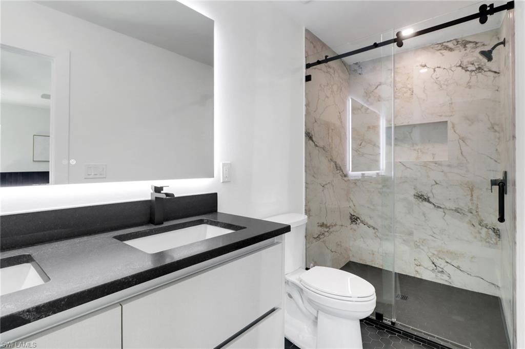 ROYAL ARMS VILLAS - Residential Lease