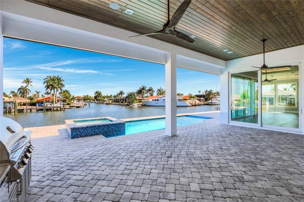 MARCO BEACH - Residential