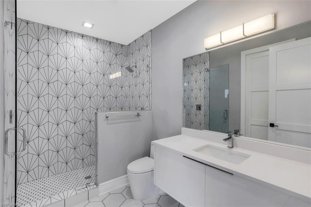 MARCO BEACH - Residential